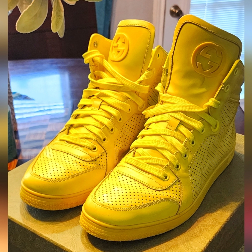 Men Gucci Neon Green Sneakers 9.5